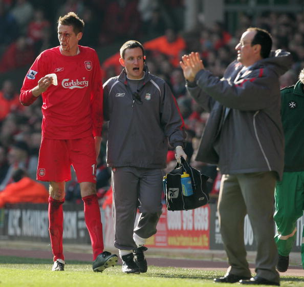 2025中冠奖项公布：厦门队张越包揽最佳球员、最佳射手（2025中冠奖项揭晓：厦门队张越荣膺最佳球员并加冕最佳射手）