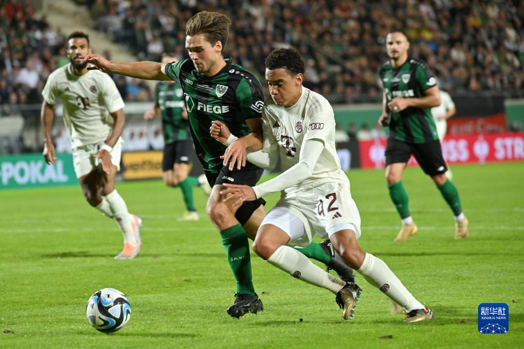 图片报：多特仍未放弃小贝林厄姆，曼联和巴黎FC有意引进（图片报：多特仍追小贝林厄姆，曼联与巴黎FC有意签下）