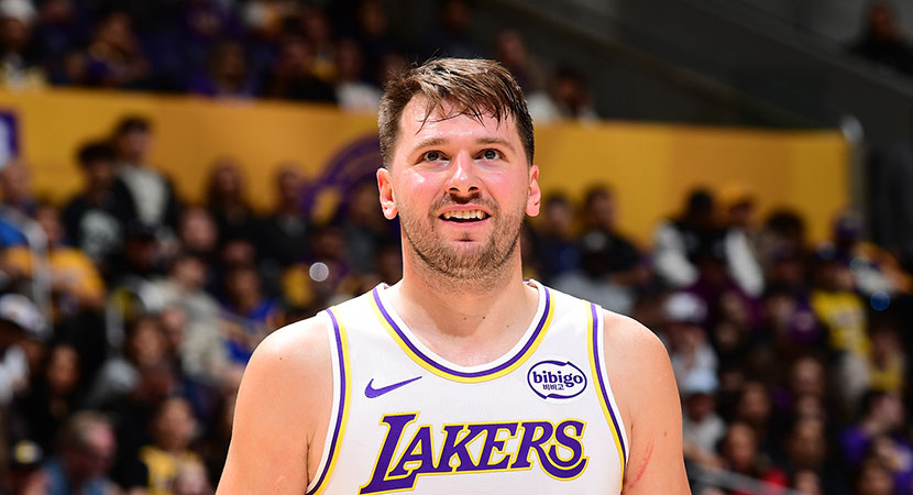 官方：拜仁明年1月6日将在客场与萨尔茨堡红牛进行友谊赛（官宣：拜仁将于明年1月6日客场对阵萨尔茨堡红牛进行友谊赛）