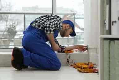 We are offering Expert and Professional Renovation - 星海体育